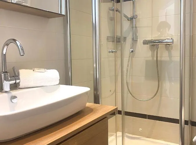Inselblick Fuer 2 Mit Traumpanorama Апартаменты Шлирзе